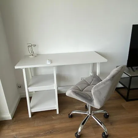 Suite4me - Moderne Ferienwohnung I Kueche I Balkon I Mainz-kostheim Apartmán