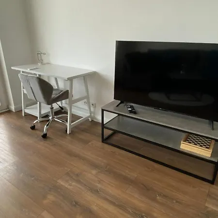 Suite4me - Moderne Ferienwohnung I Kueche I Balkon I Mainz-kostheim Апартаменты Висбаден