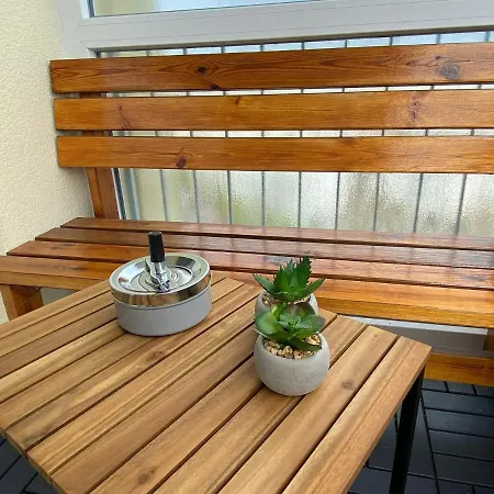 Suite4me - Moderne Ferienwohnung I Kueche I Balkon I Mainz-kostheim * Wiesbaden