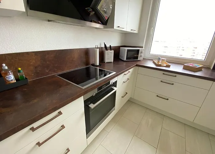 Apartment Suite4me - Moderne Ferienwohnung I Kueche I Balkon I Mainz-kostheim Wiesbaden